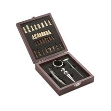 Vyno rinkinys su mini šachmatais TREBB