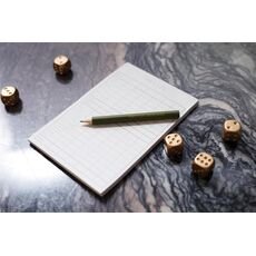 VINGA Bratzy Coffee Table Game, green