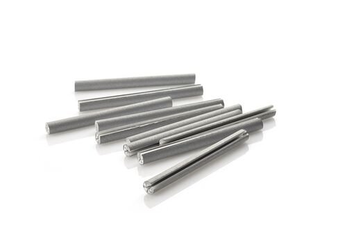 Atspindintys​ priekiniai gaubtai PINNO