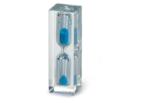 Smėlio laikrodis su mėlynu smėliu